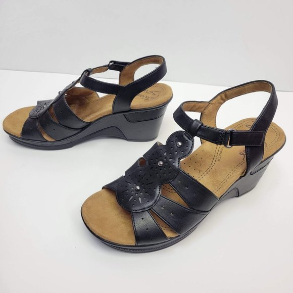 Natural Soul | Shoes | Natural Soul Rynda Strappy Wedge Black Sandals Size  8 | Poshmark